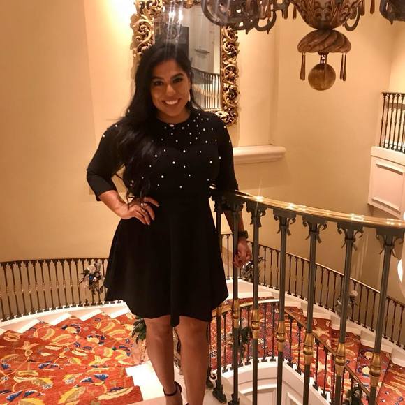 Meet your Posher, Amy - Picture 1 of 1